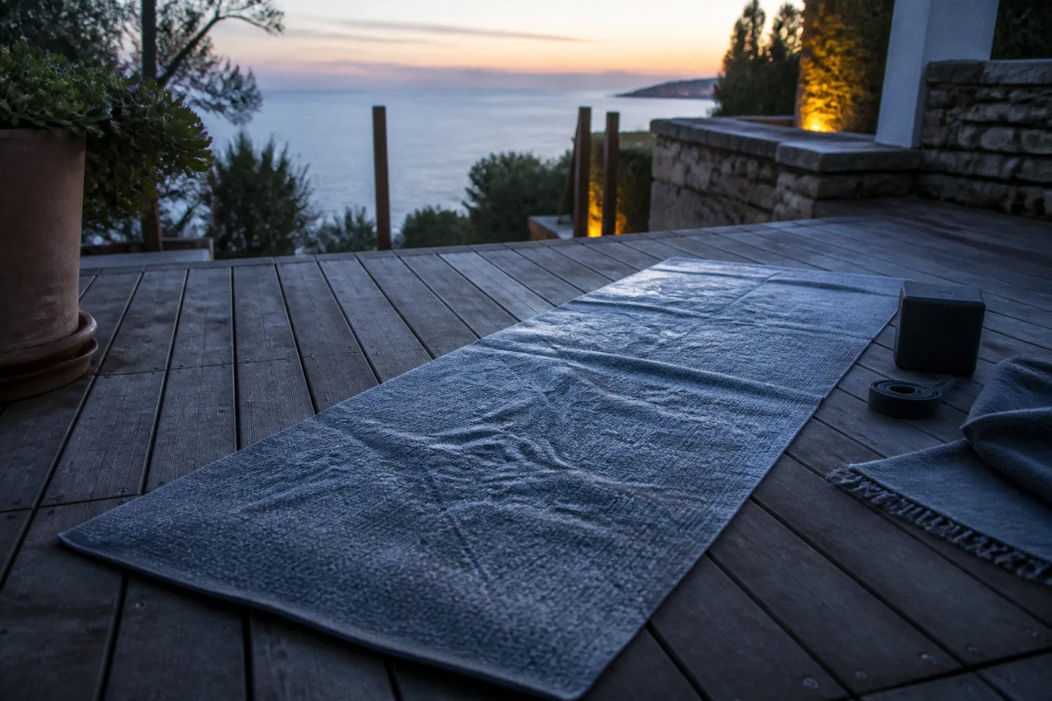 Yoga du matin : pourquoi étirer un corps froid est une erreur